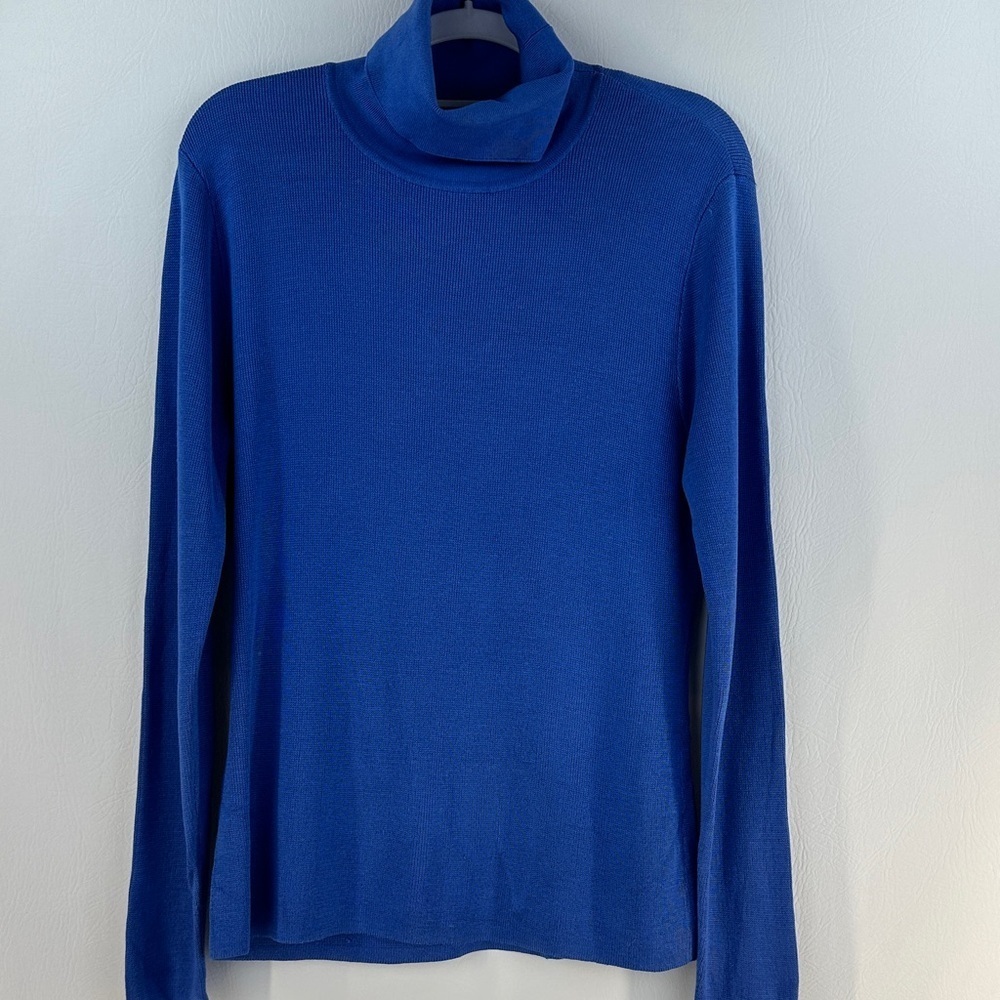 Carlisle Sport Silk Turtleneck Knit Sweater